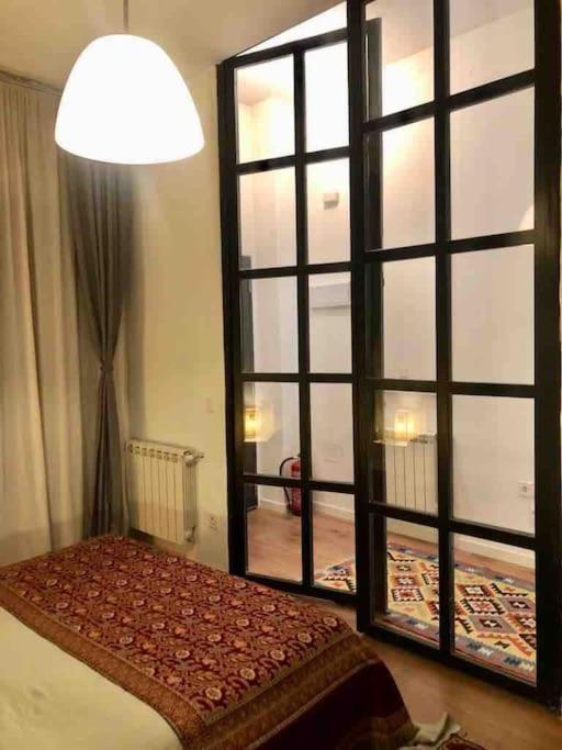 Ferienwohnung Beautiful Loft With Terrace 6 Pers. Cal Madrid Exterior foto